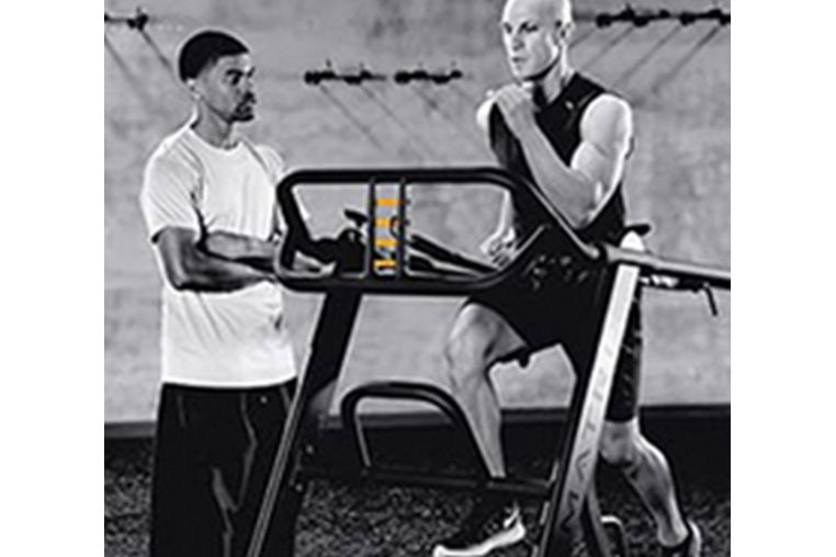 Беговая дорожка Matrix S-Drive Performance Trainer фото 2