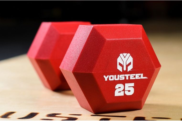 Гантель YouSteel PU 25 кг красная 
