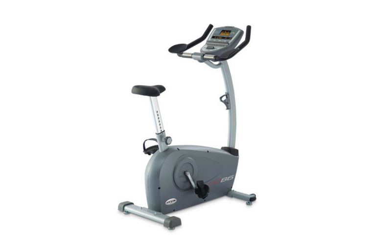 Вертикальный велотренажер Circle Fitness B6 