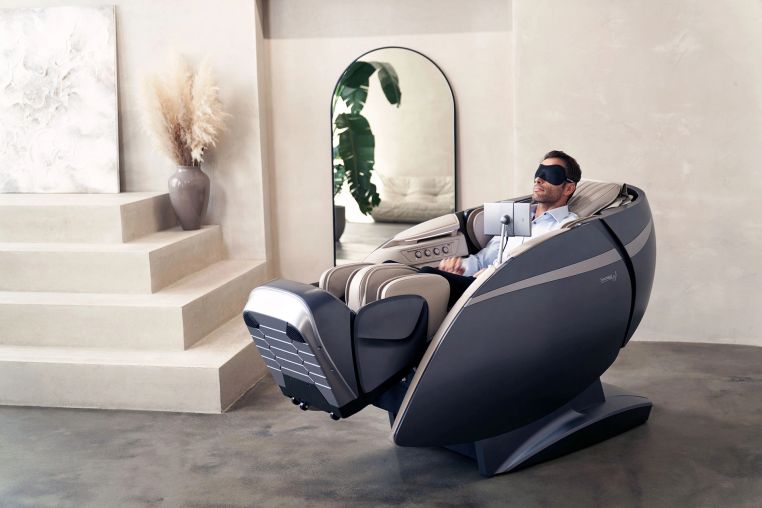 Домашнее массажное кресло Casada Skyliner 3 черно-белое фото 10